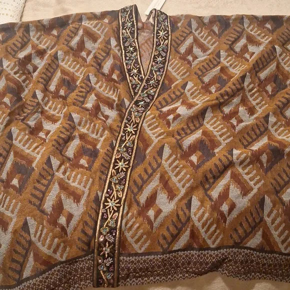 Soft Surroundings Asmara Embellished Topper wrap One size - Picture 4 of 7